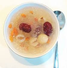 Yến chưng tươi long nhãn